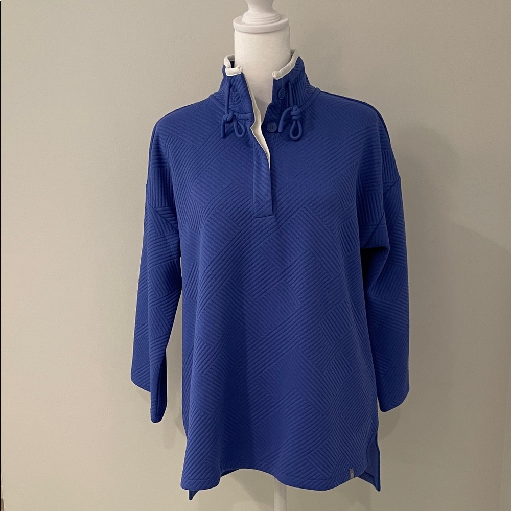 T by Talbot’s Blue Pullover Top